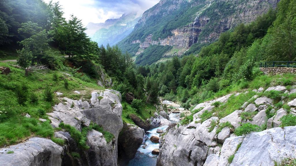 Vvf Saint-Lary-Soulan Hautes-Pyrenees 외부 사진